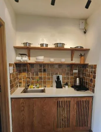 Albertlevy Vintage Housing-City Centre-Jacuzzi-Late Check Out